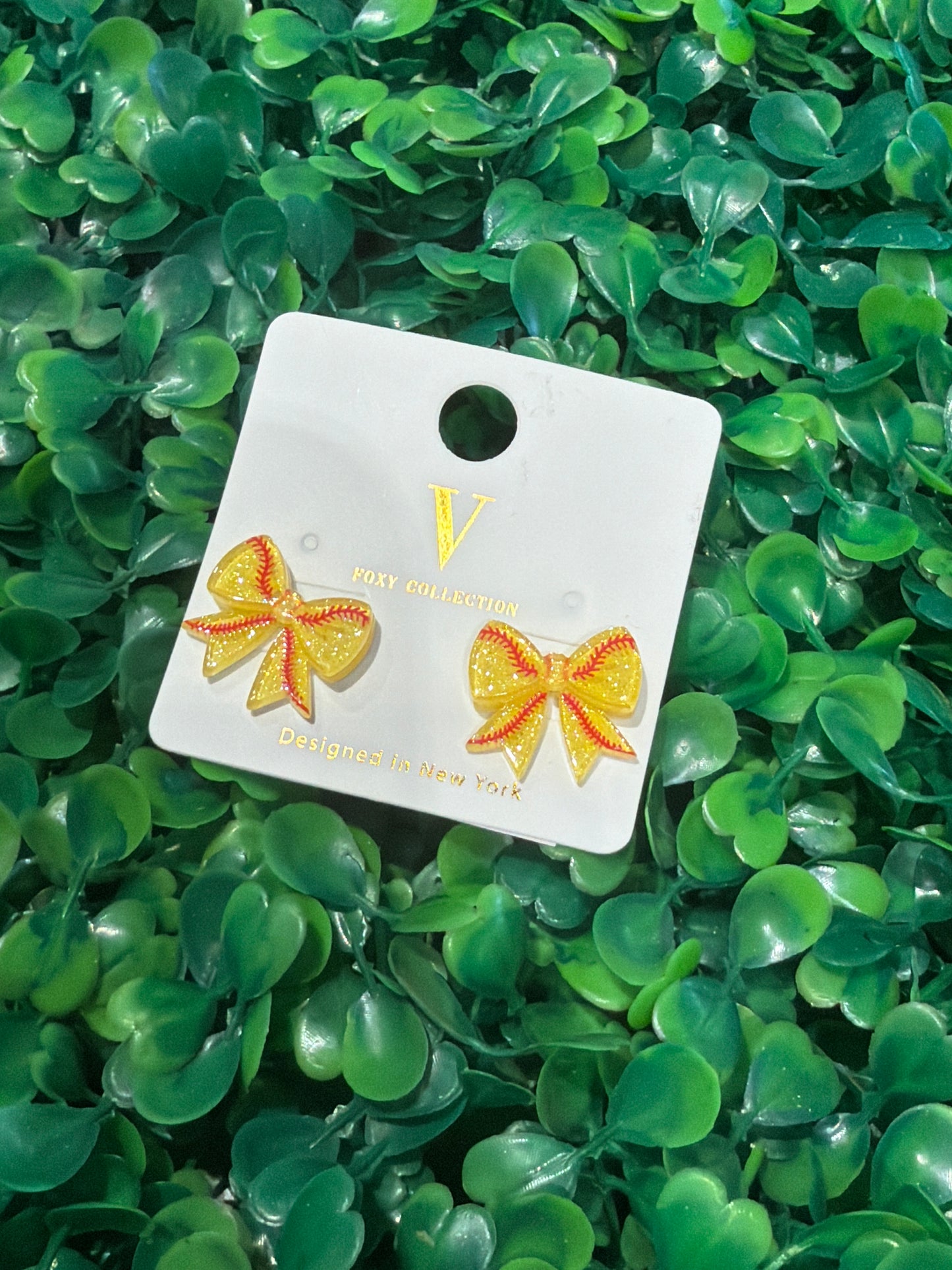 Softball Bow Studs