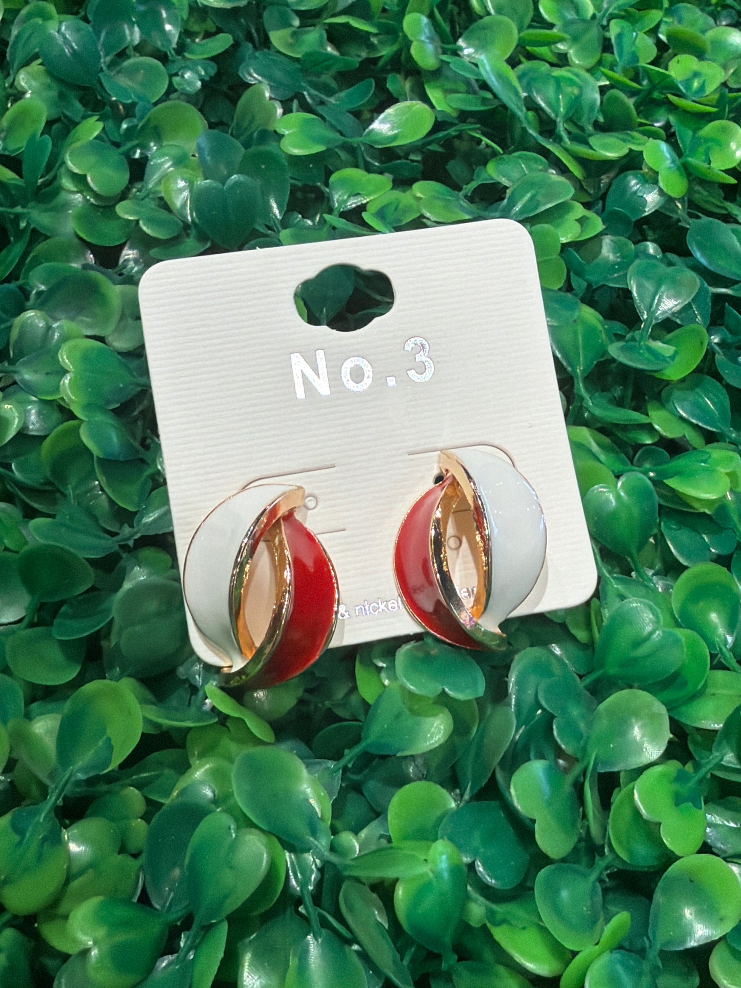 Red/Gold Studs