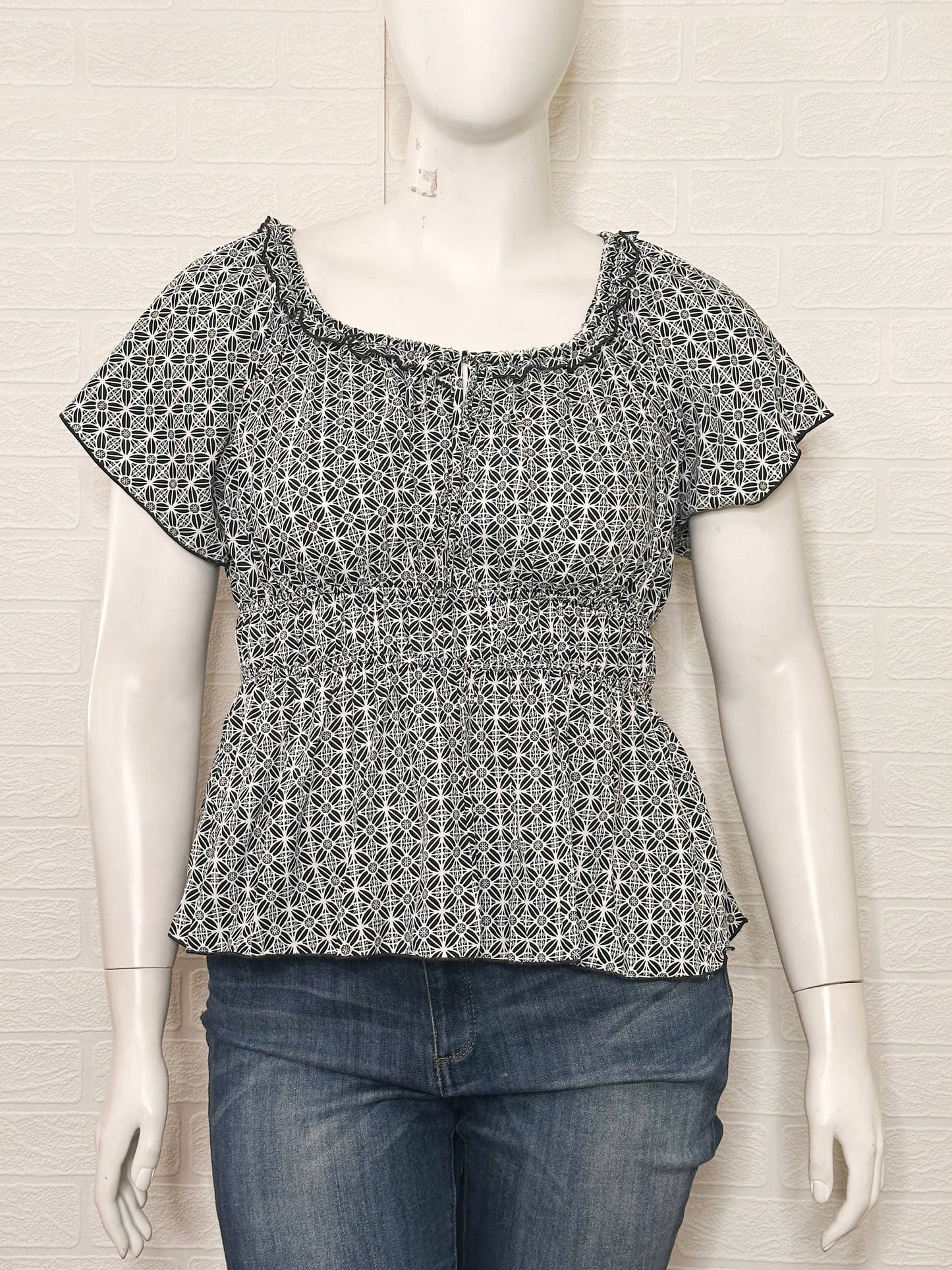 PLUS- Geometric Print Smocked Peplum Top