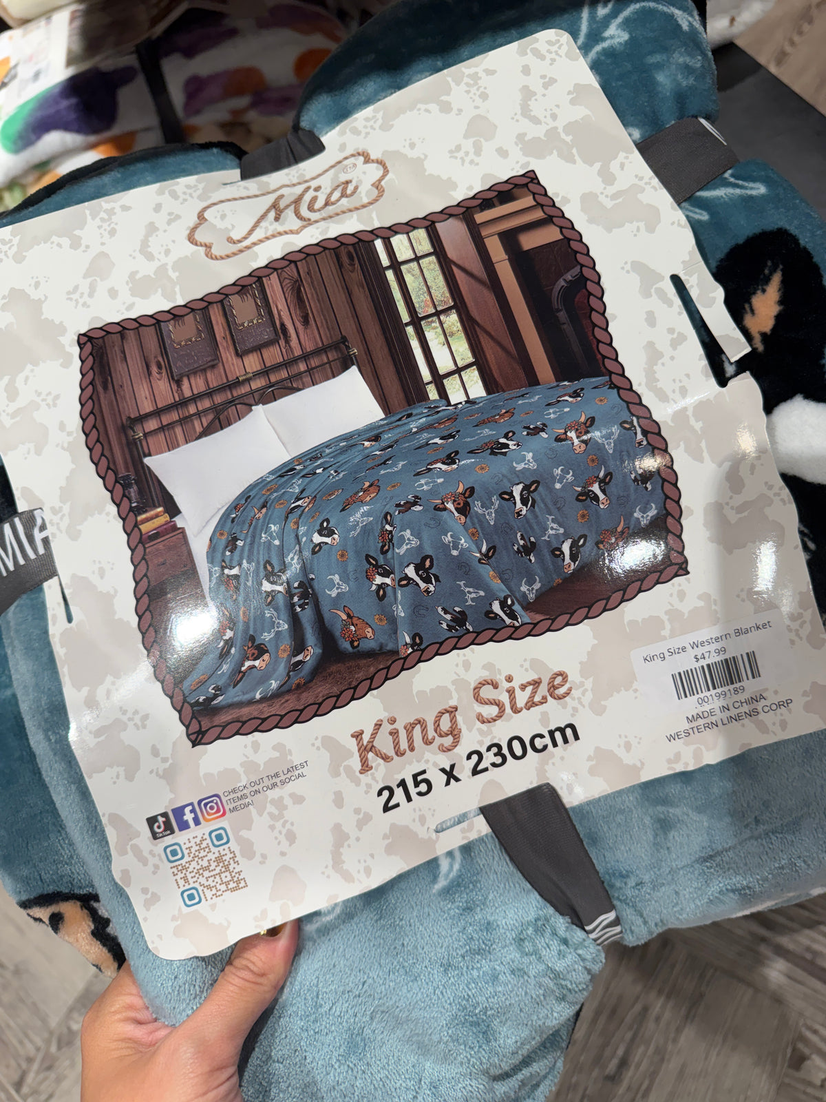MIA King Size- Cow