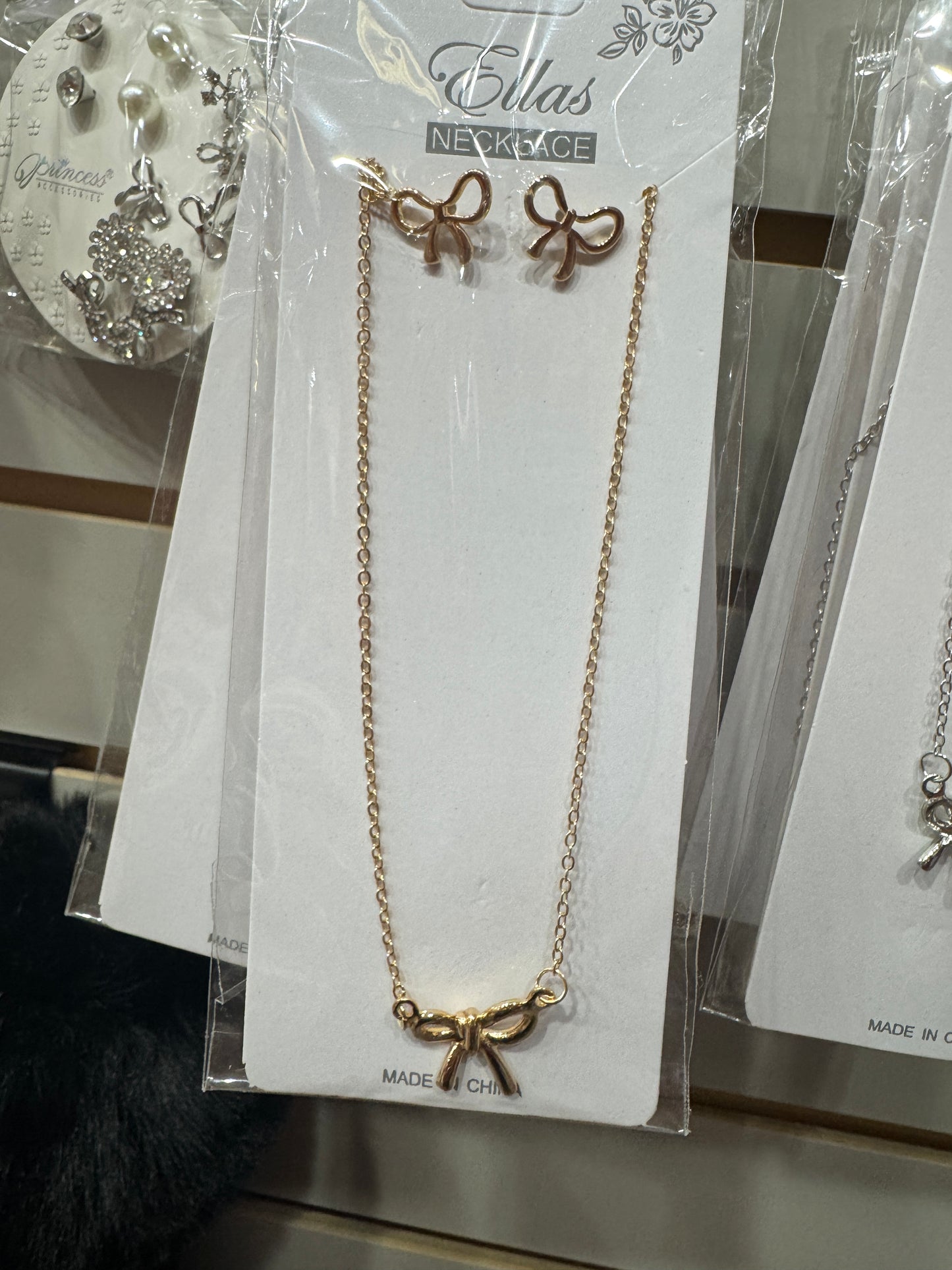 Bow Earrings & Necklace Set