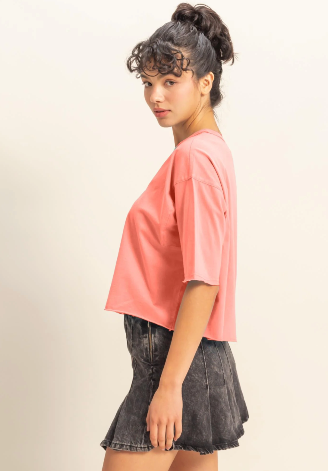 *Drop Shoulder Crew Neck Wide Fit Tee