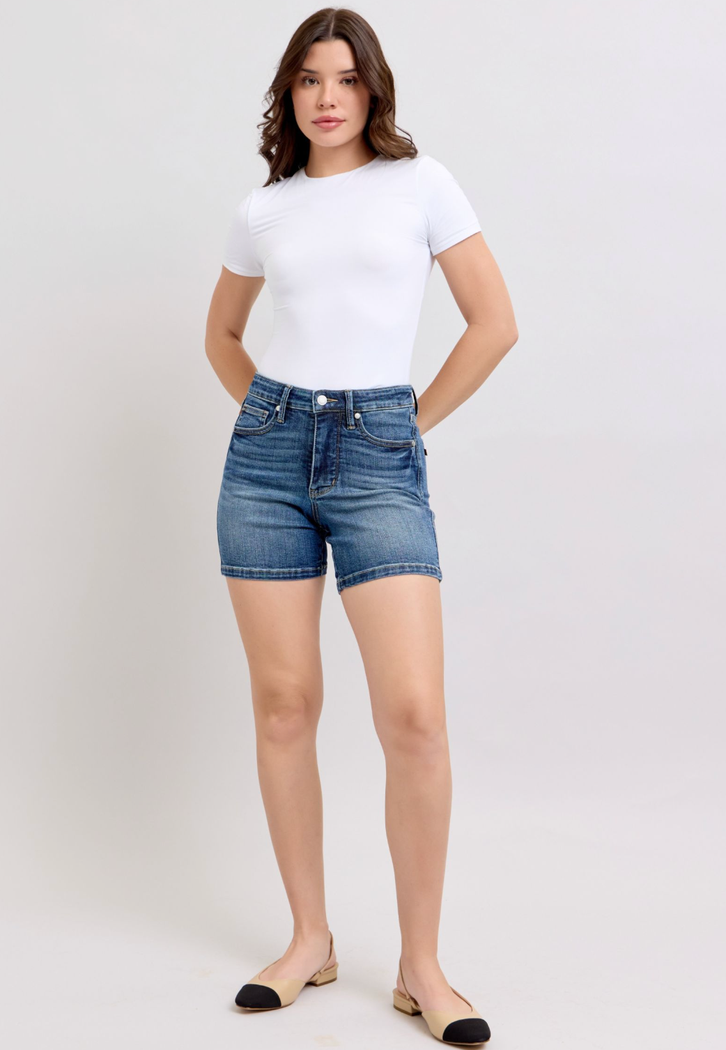 *Sam Mid-Rise Mid Length Judy Blue Shorts