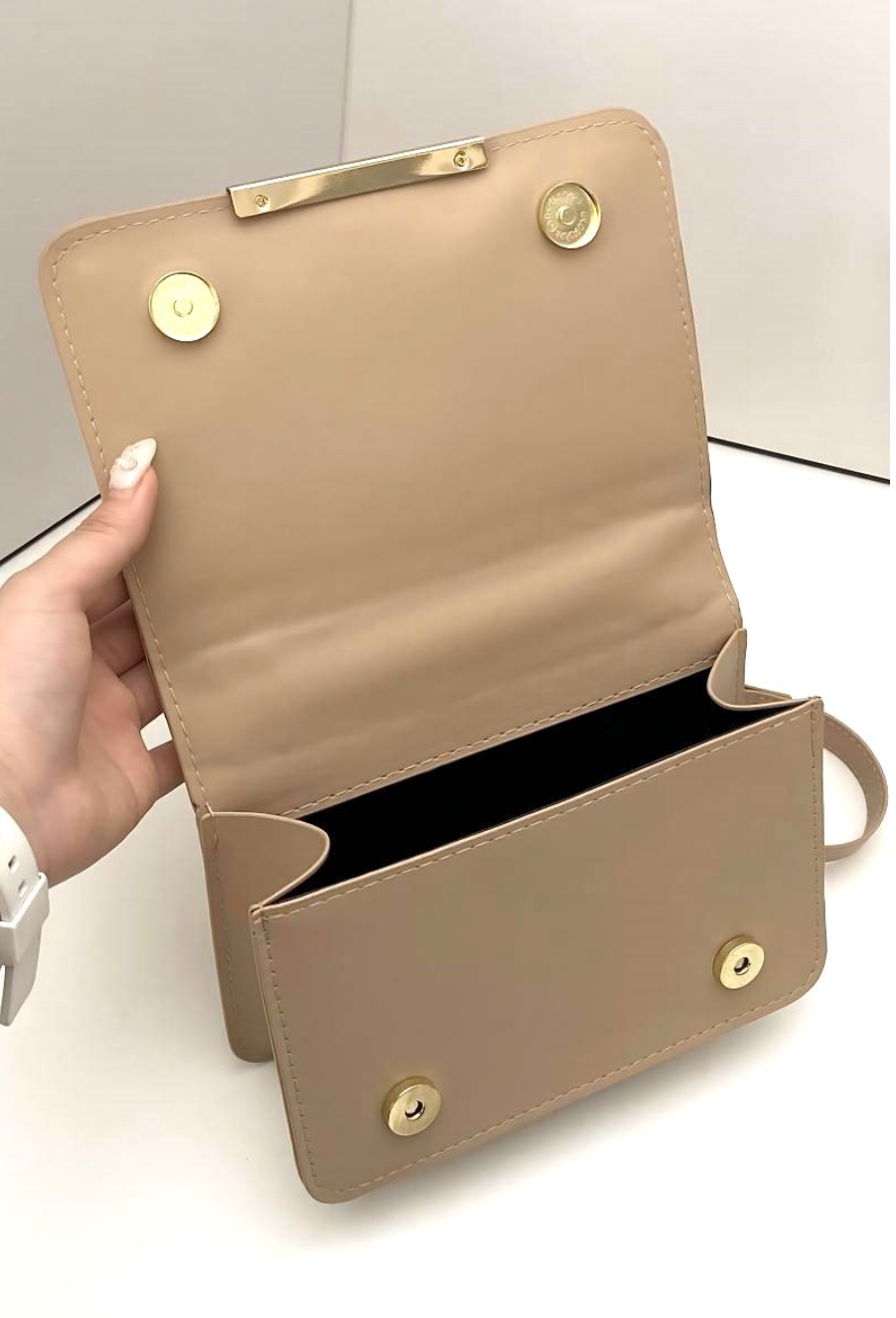 The Luxe Lines Crossbody Bag