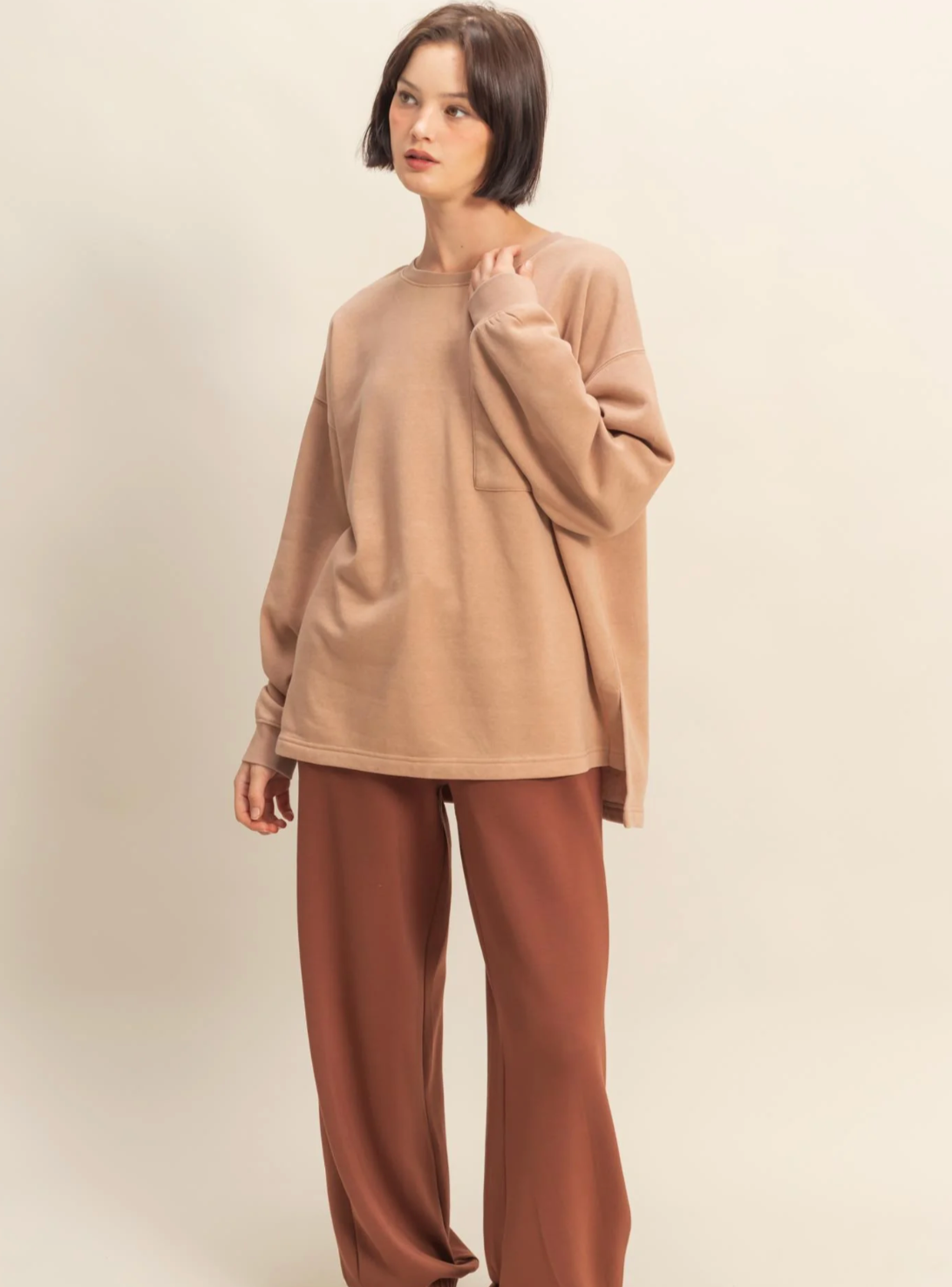 Basic Crewneck Pocket Sweatshirt
