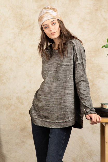NT11158X-PLUS SIZE Raw Edge Detail Washed Top: DENIM / 1X-2X-3X/3-2-1