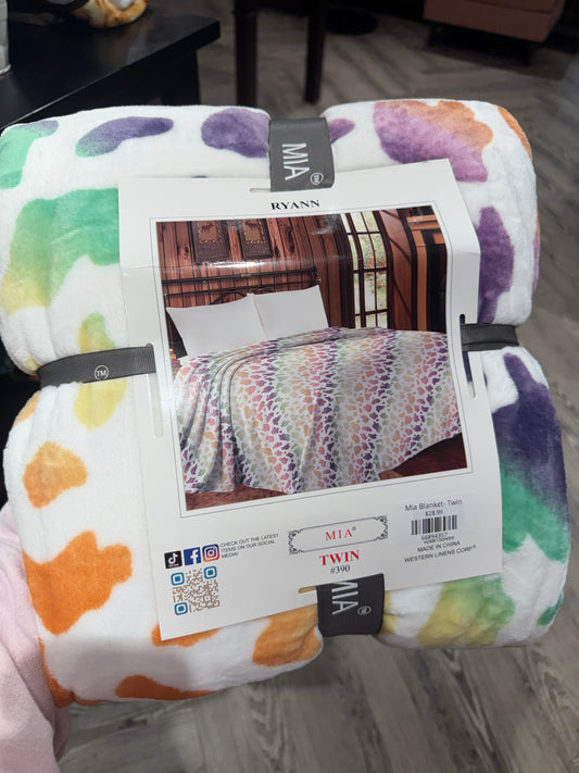 MIA Twin Size-Rainbow Cheetah Print