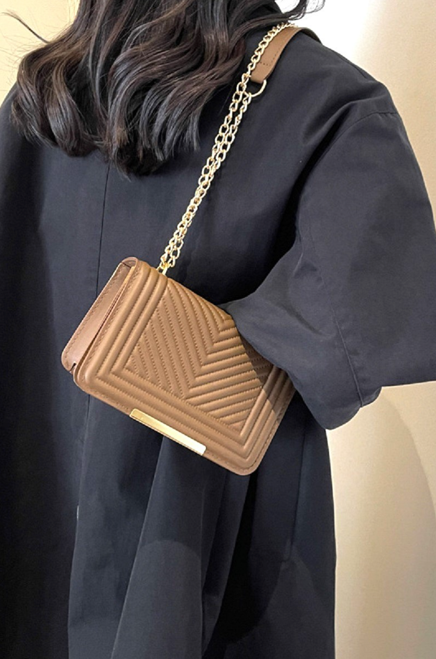 The Luxe Lines Crossbody Bag