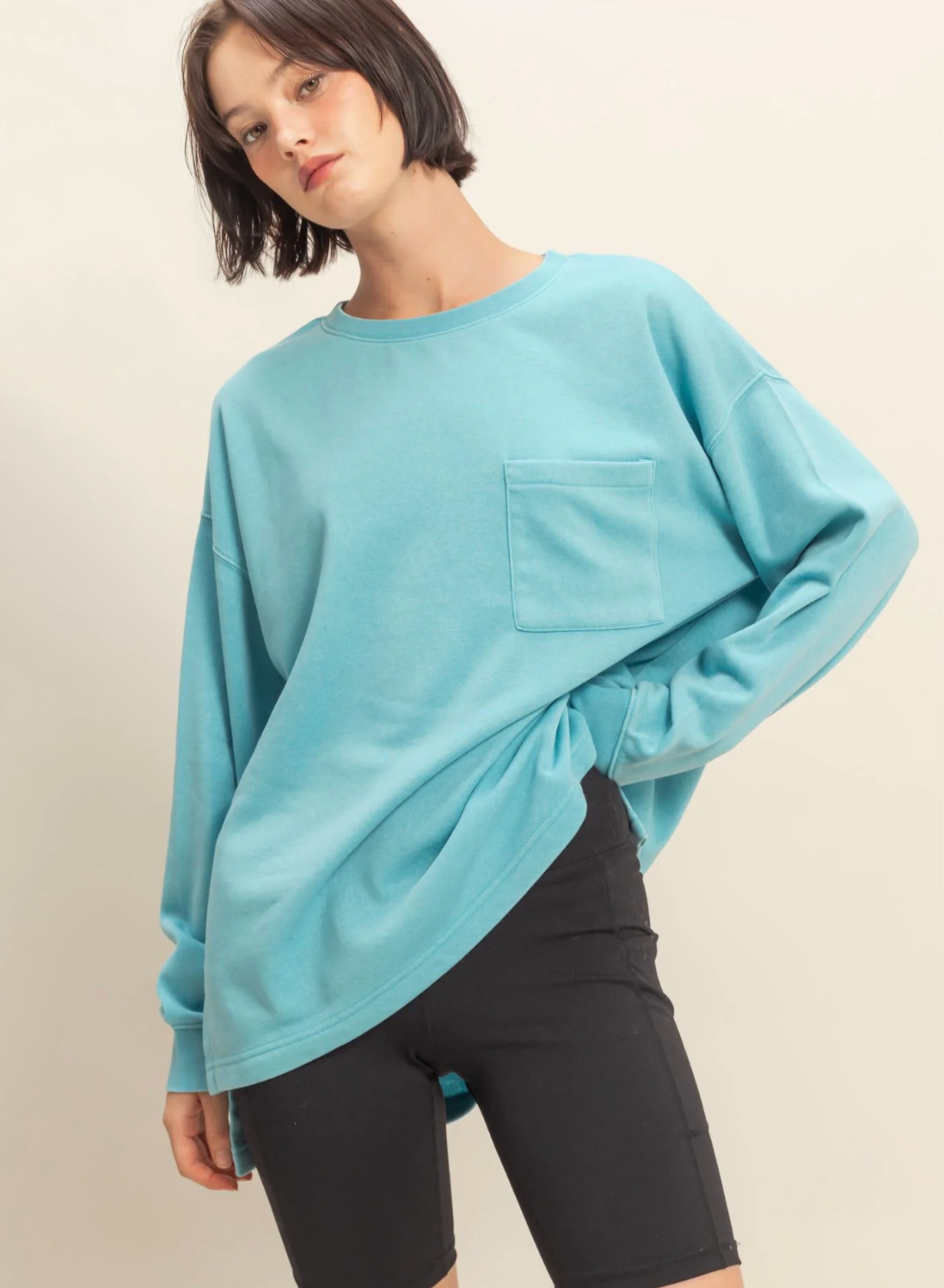 Basic Crewneck Pocket Sweatshirt