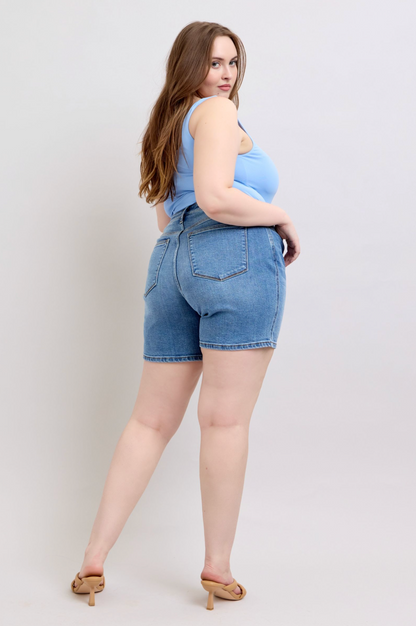 PLUS- Mid Length Judy Blue Shorts