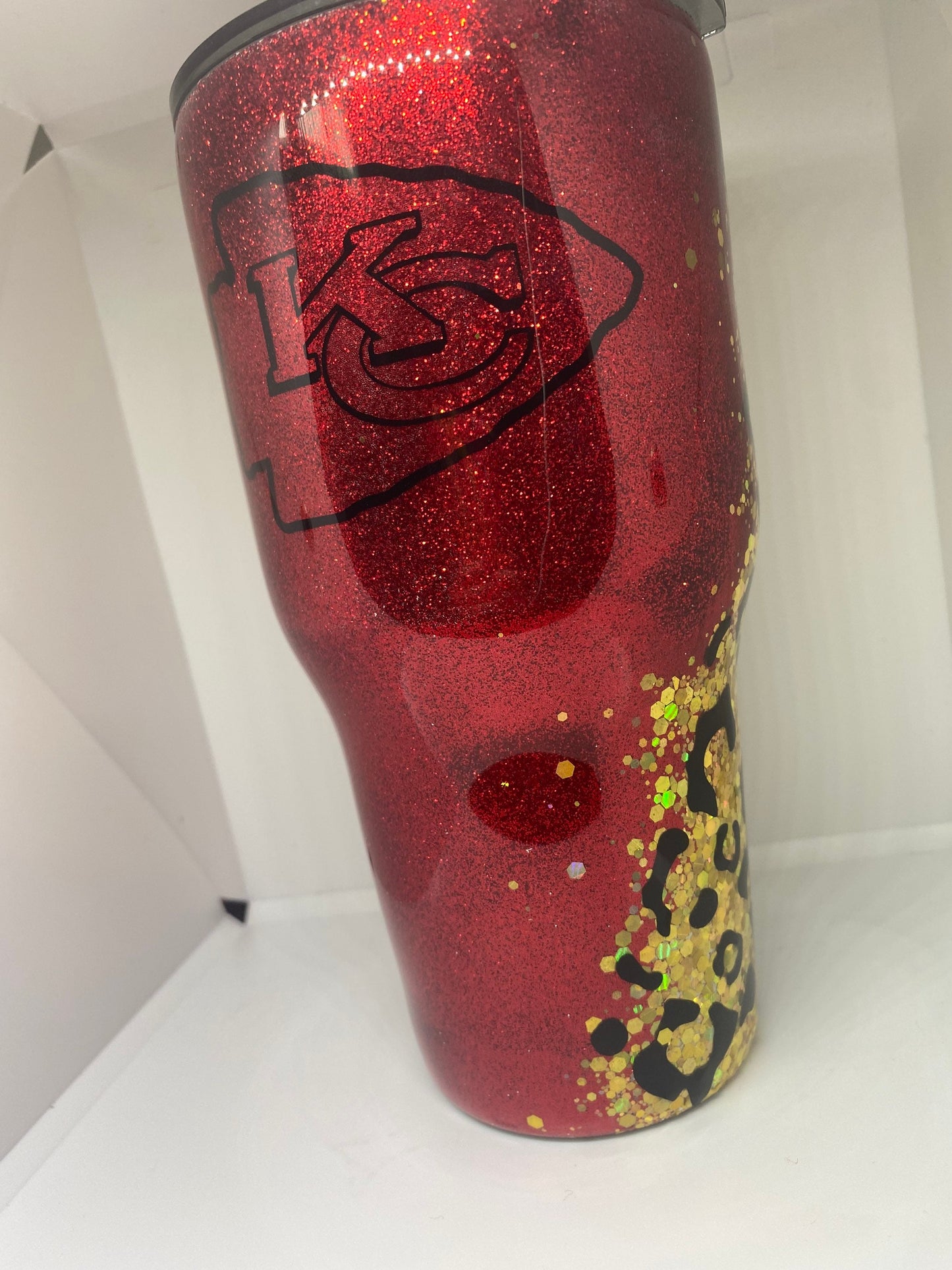 Chiefs Red/Gold Glitter Tumbler